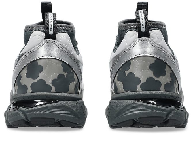 CECILIE BAHNSEN x ASICS GEL TERRAIN MT - Image 5