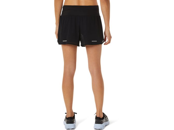 WOMEN'S VENTILATE 2-N-1 3.5IN SHORT - Image 2