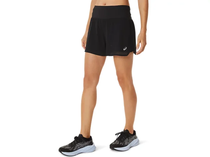 WOMEN'S VENTILATE 2-N-1 3.5IN SHORT - Image 3