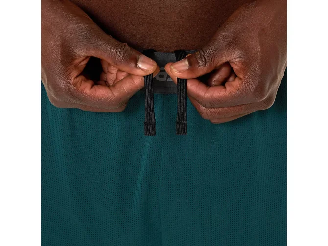 ACTIBREEZE VENTED KNIT 7IN SHORT - Image 6